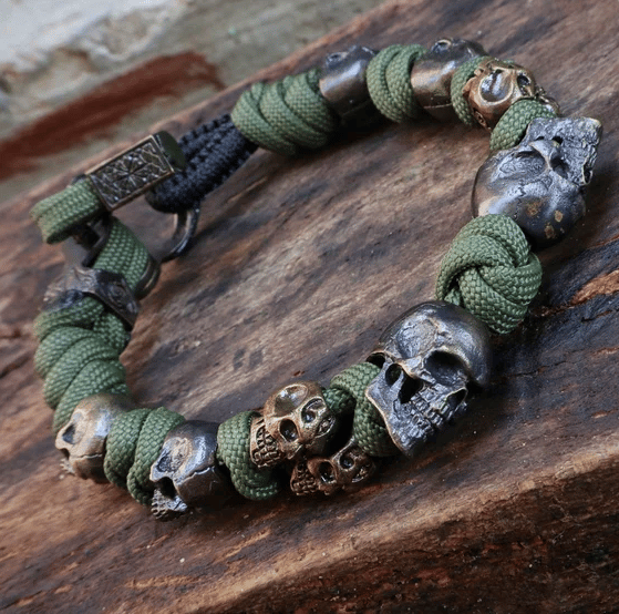 💀The Skull Army Paracord Bracelet📿