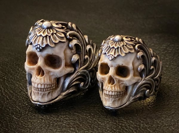 💀Vintage Polish Floral Armor Antler Skull Ring